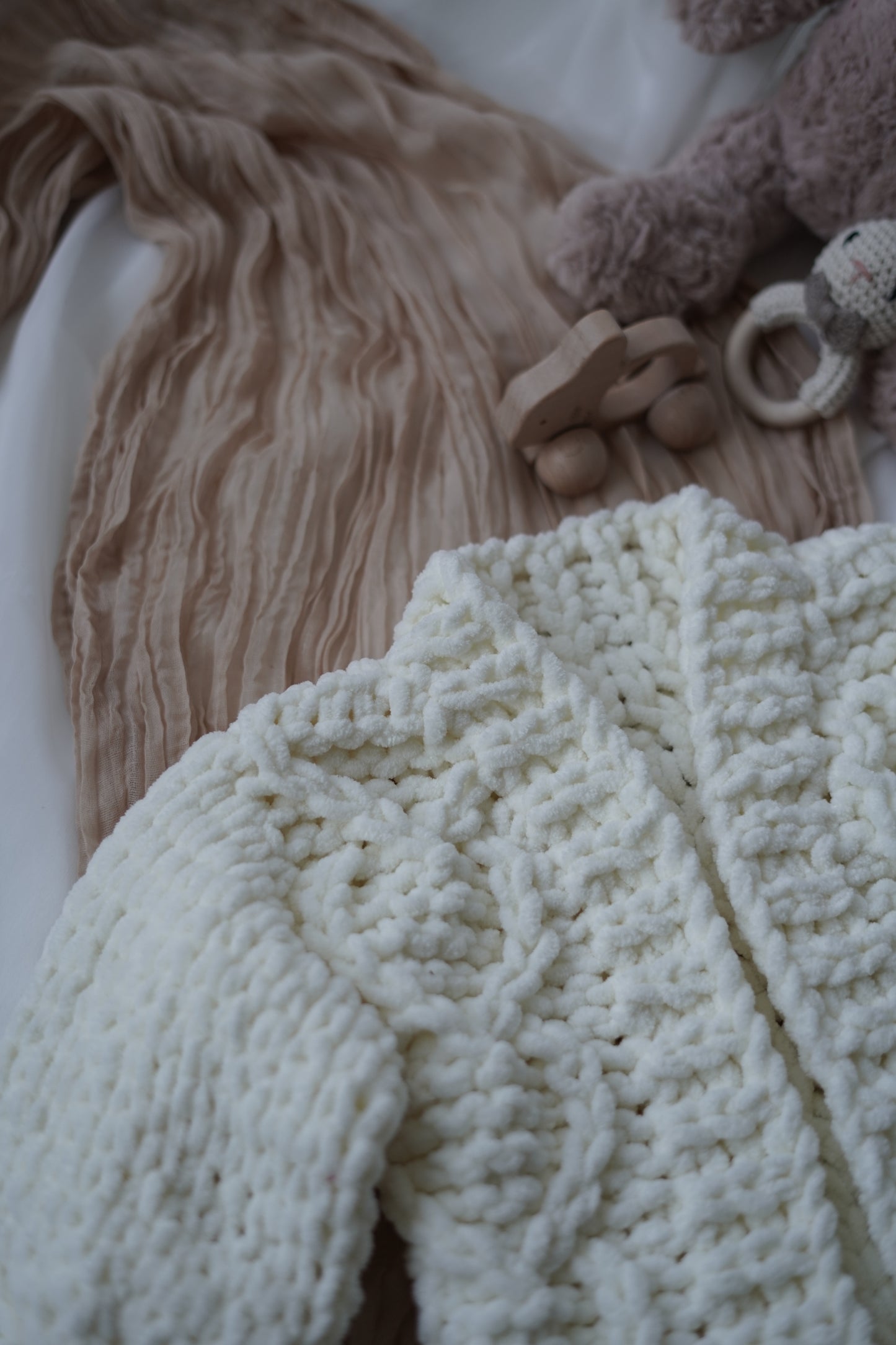 Chunky Knit Baby Cardigan - Cream